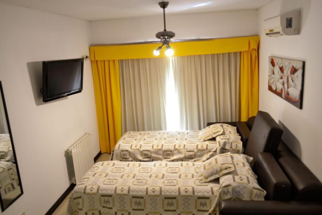 ปีลาร์ อพาร์ตโฮเต็ล Hotel ภายนอก รูปภาพ